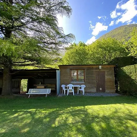 Daire T2 Ensoleille. Terrasse, Jardin Commun, Vue, Parking. Cauterets