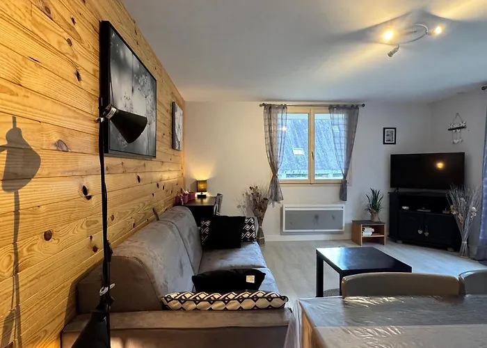 T2 Ensoleille. Terrasse, Jardin Commun, Vue, Parking. شقة كوتيريه